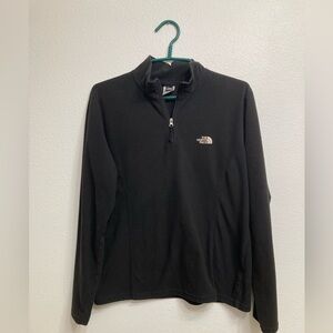 The North Face Women's Black Quarter-Zip Fleece